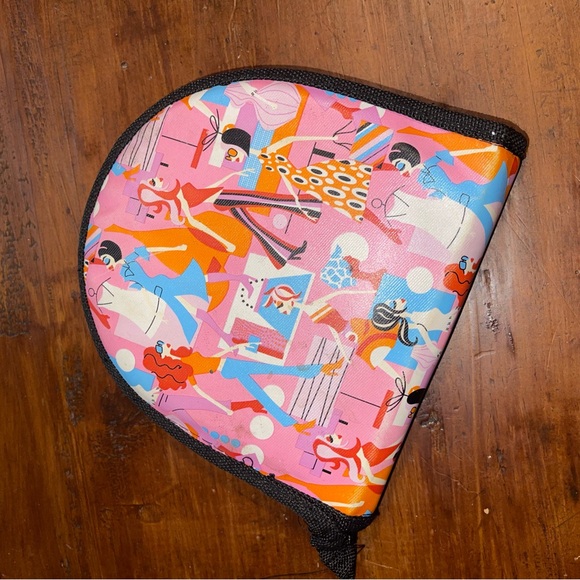 Cute Pink CD Case - Picture 1 of 3